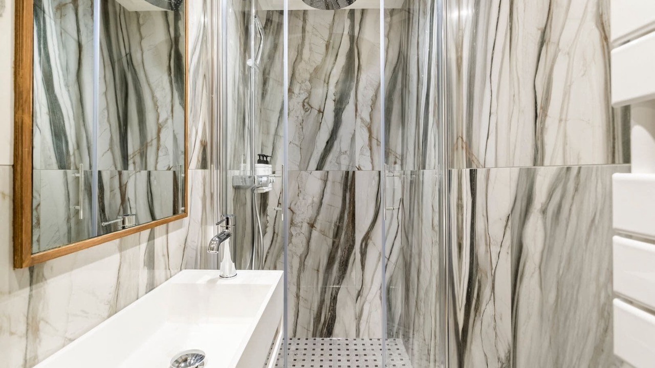 Photo of Bathroom in Quartier du Faubourg-Montmartre