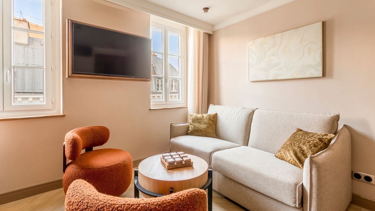 Photo of Livingroom in Quartier du Faubourg-Montmartre