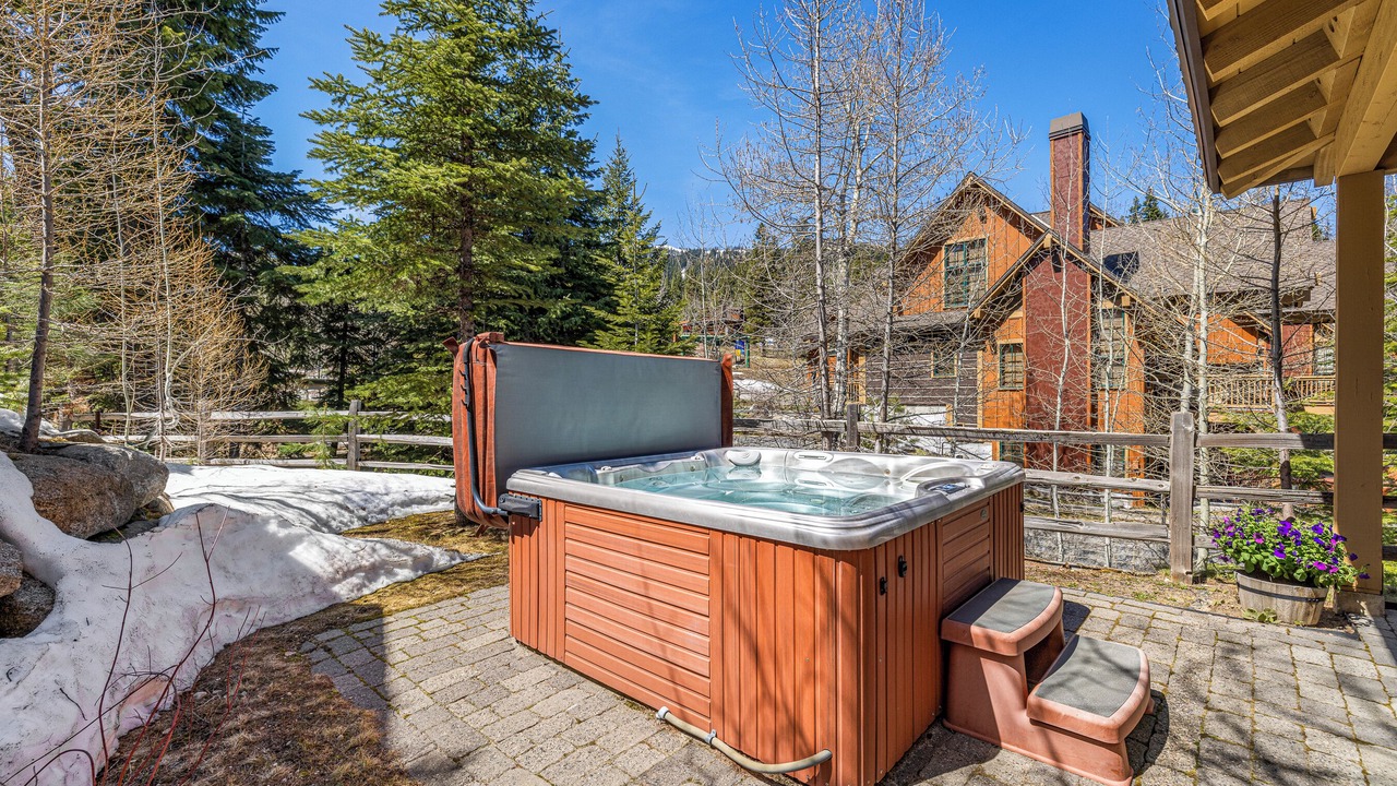 Photo of Outdoor in Tamarack Resort