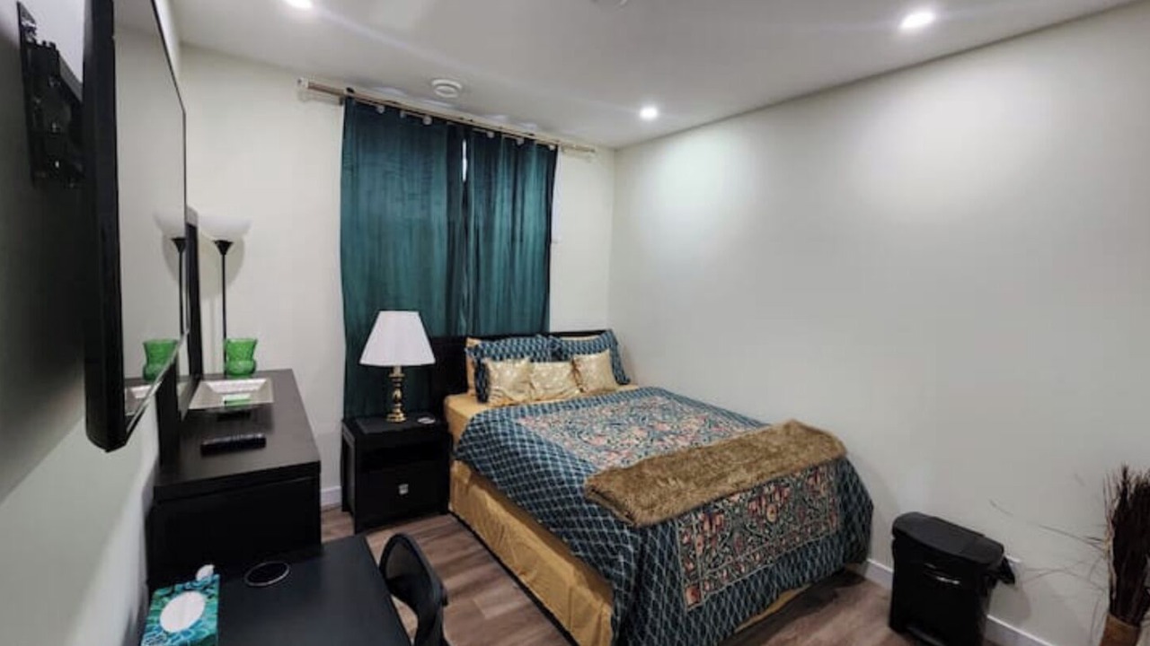 Photo of Bedroom in Calgary