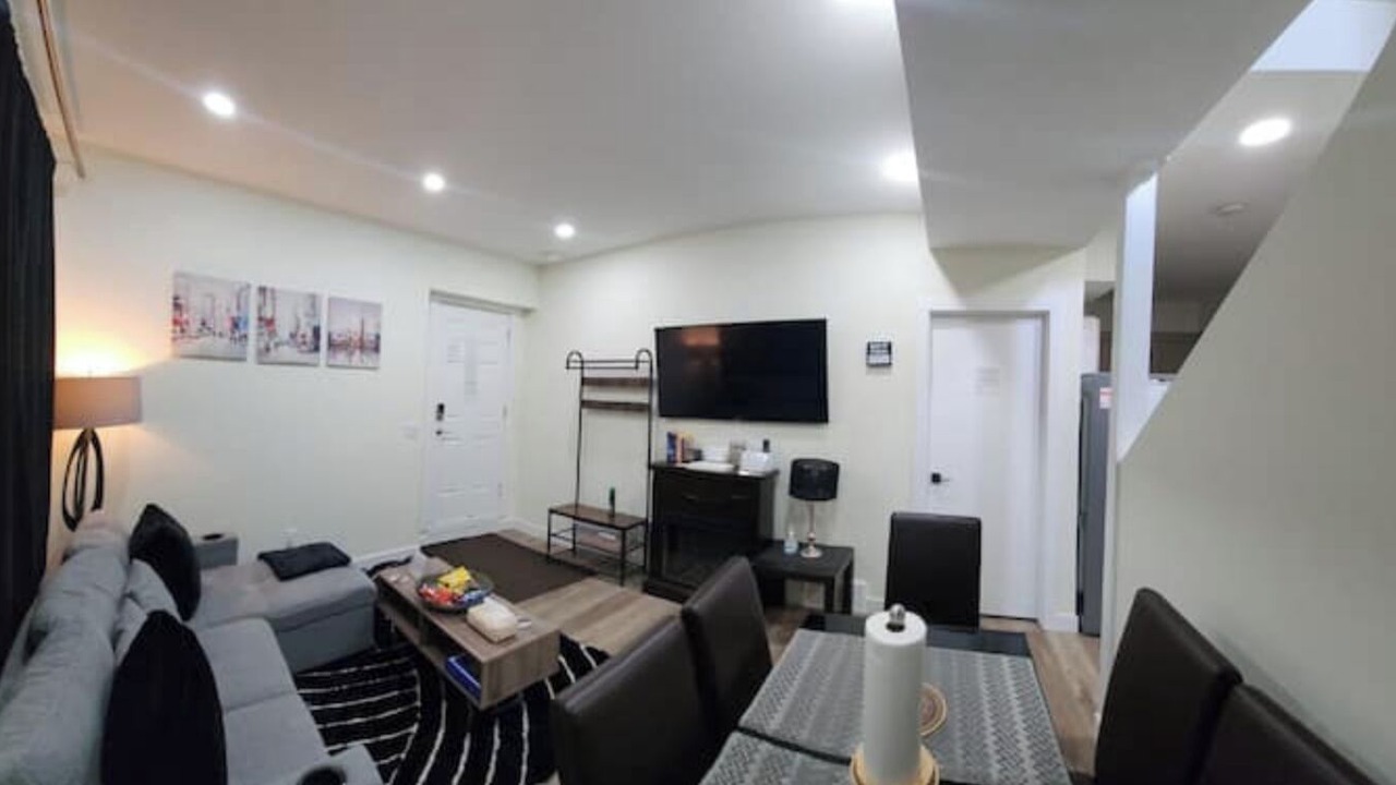 Photo of Livingroom in Calgary