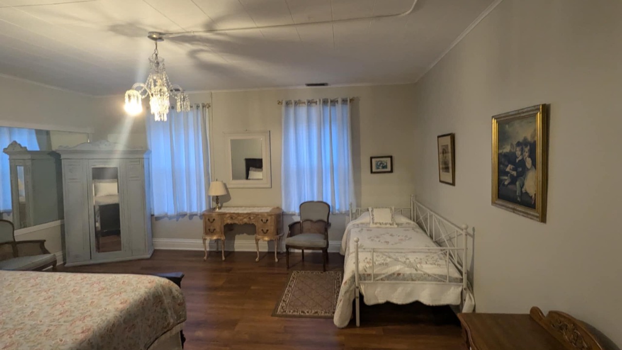 Photo of Bedroom in Vankleek Hill
