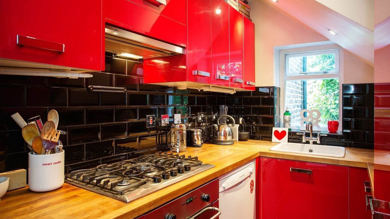 Photo of Kitchen in St. Helen's