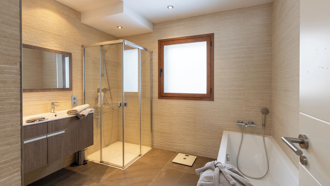 Photo of Bathroom in El Tarter