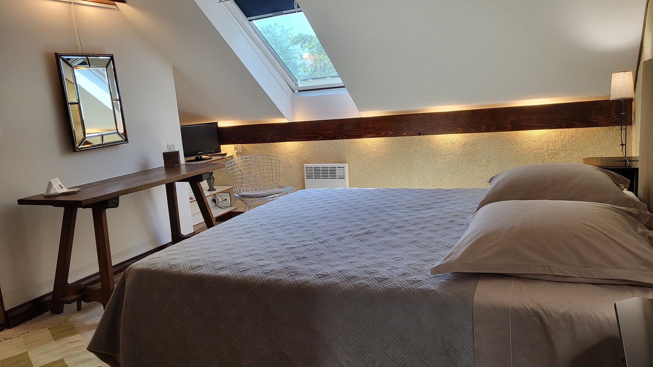 Photo of Bedroom in Azay-le-Rideau