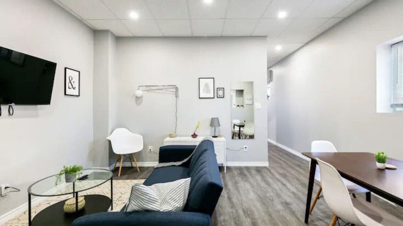 Photo of Bedroom in South Central