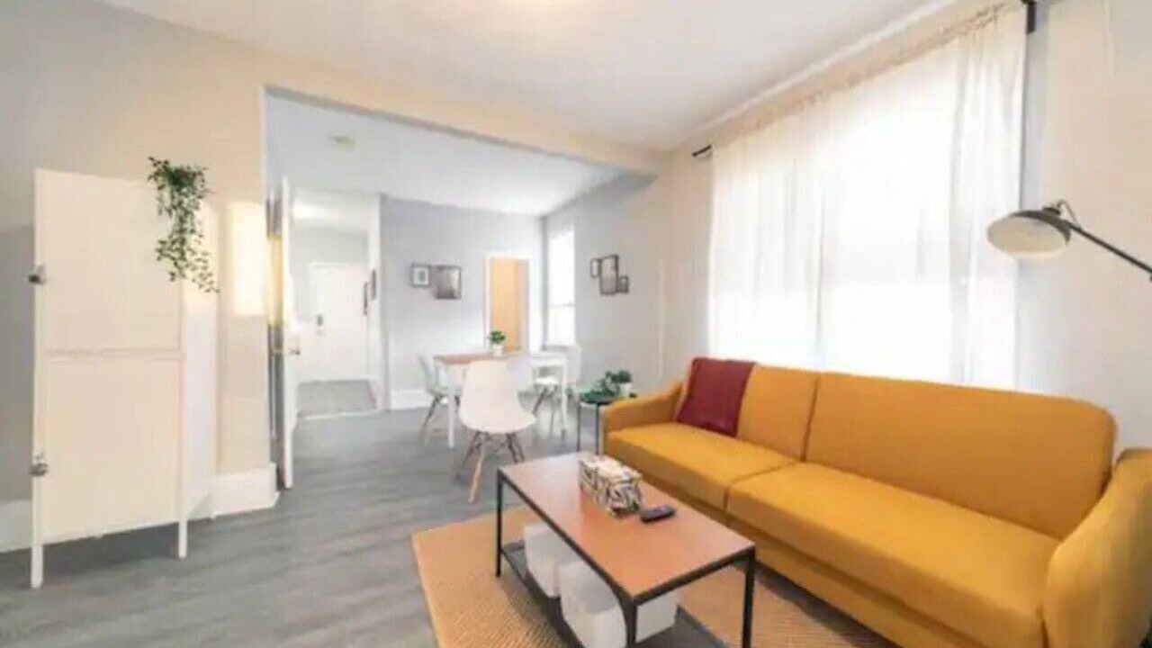 Photo of Bedroom in South Central