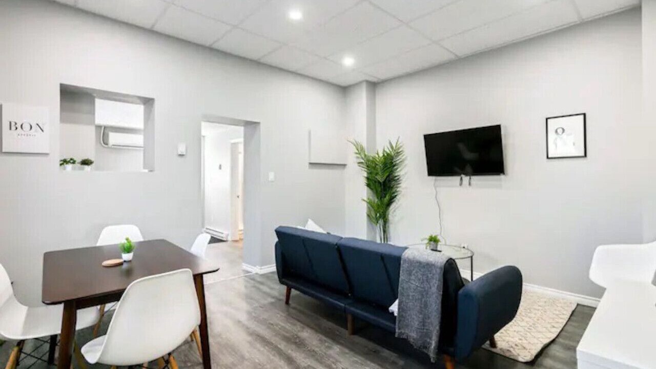 Photo of Bedroom in South Central