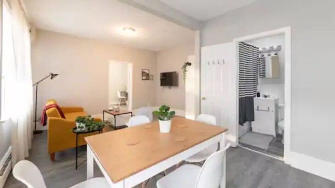 Photo of Bedroom in South Central