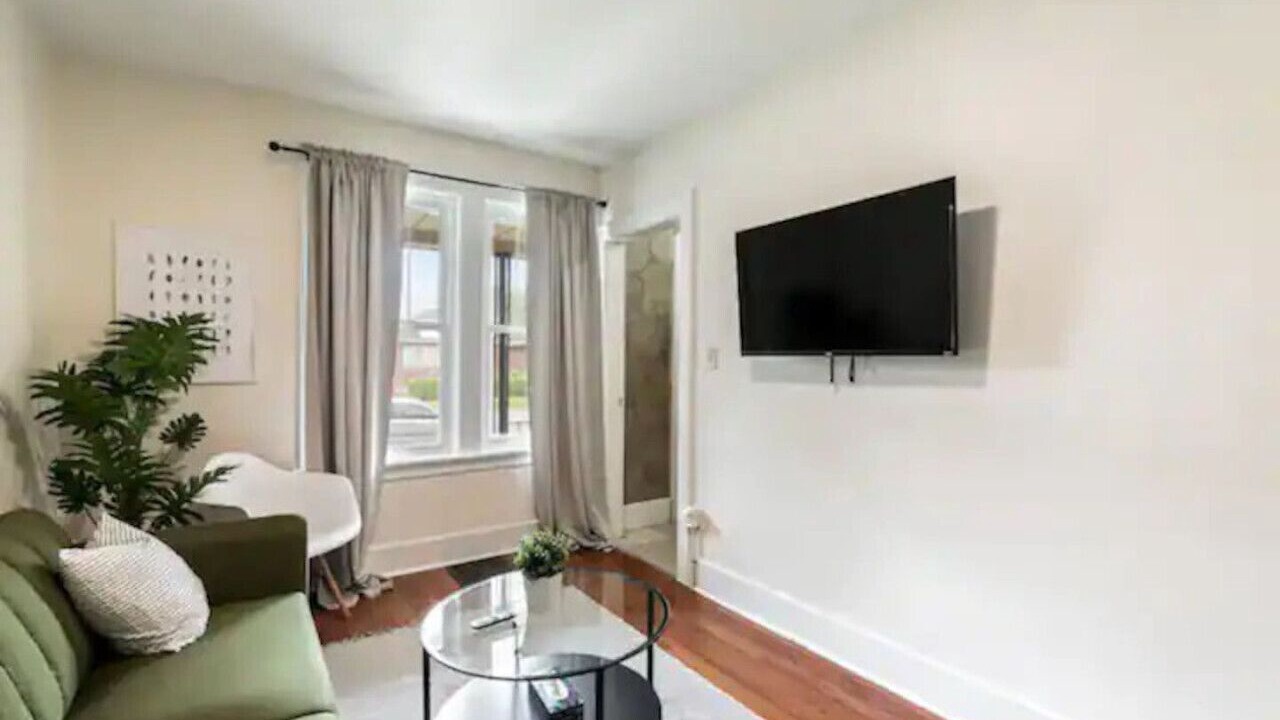 Photo of Bedroom in Walkerville