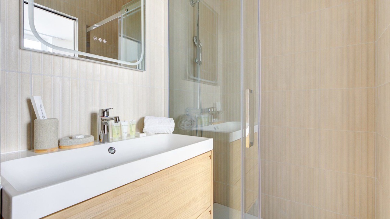 Photo of Bathroom in Batignolles