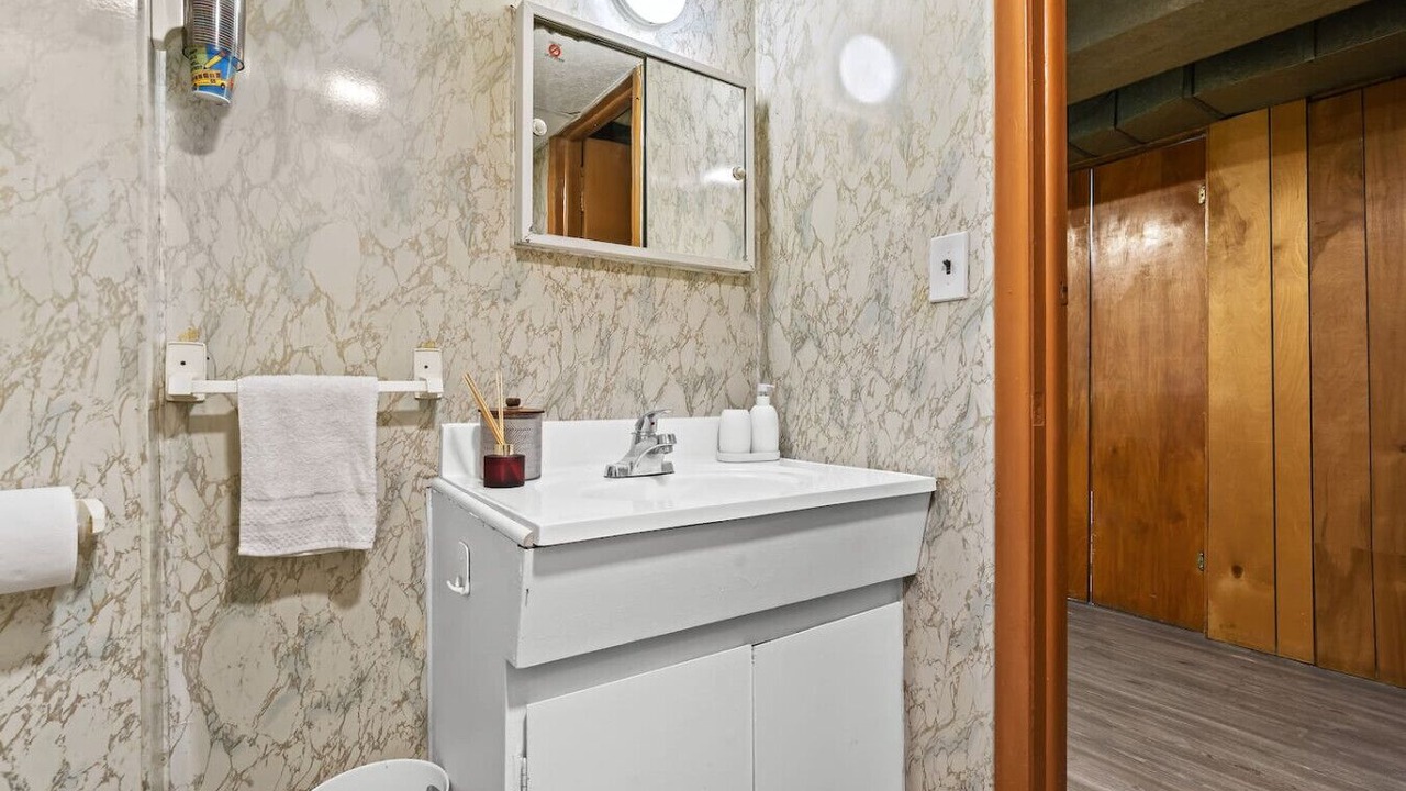 Photo of Bathroom in Dearborn Heights