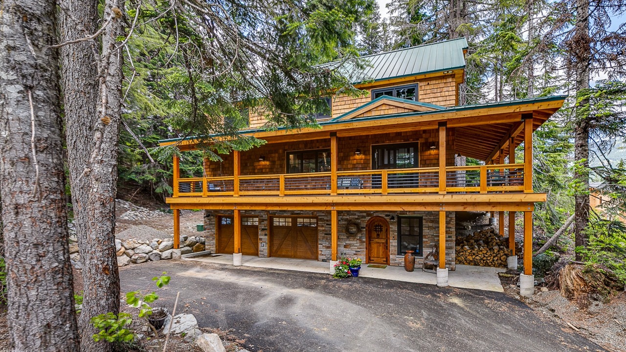 Photo of Outdoor in Snoqualmie Pass