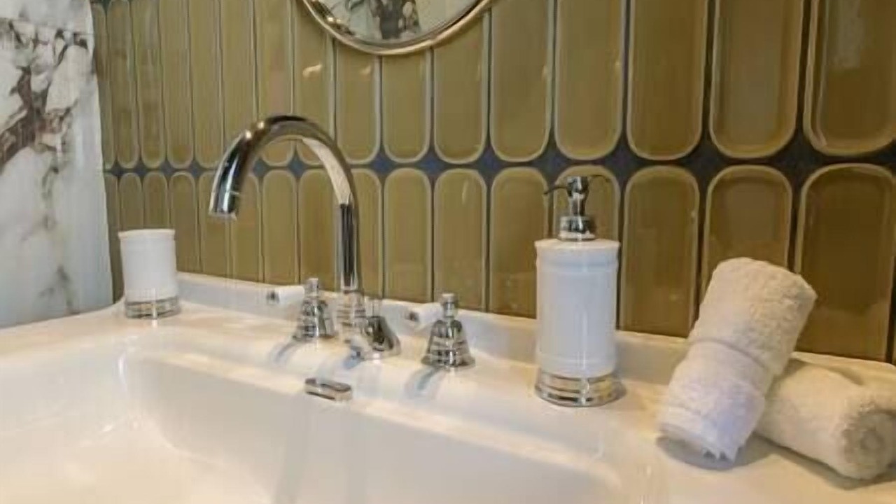Photo of Bathroom in Gambetta