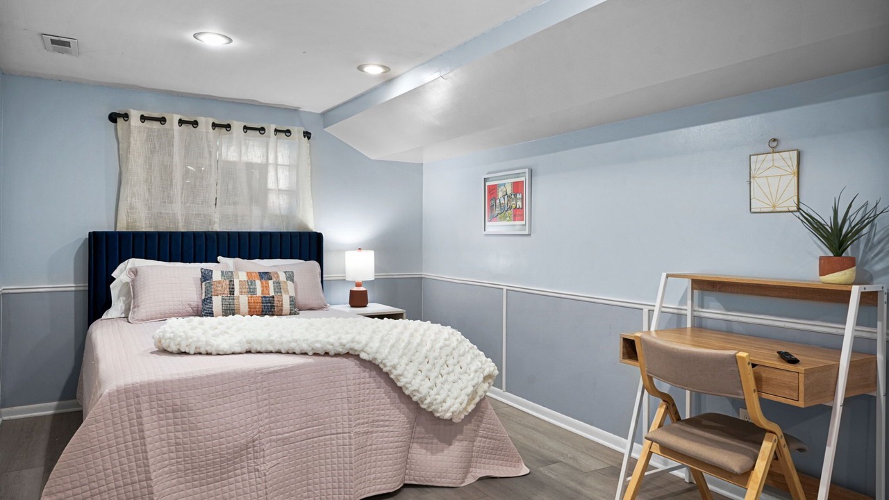 Photo of Bedroom in Madison