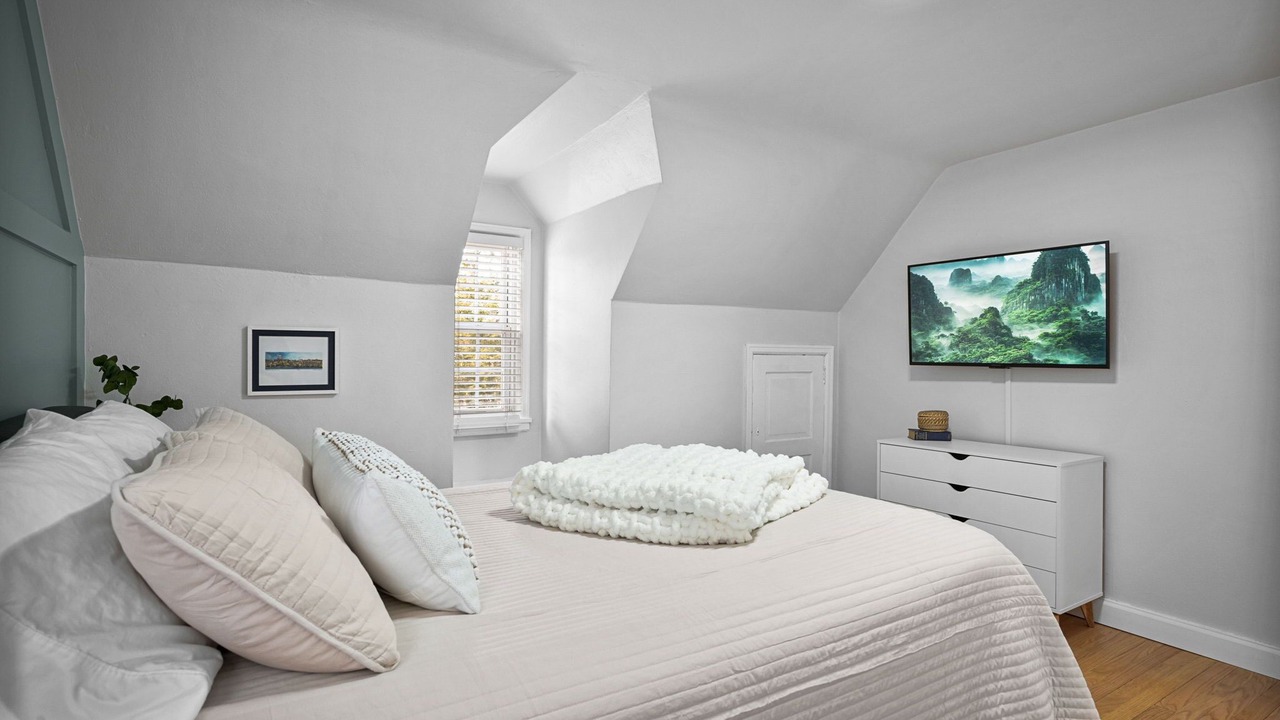 Photo of Bedroom in Madison