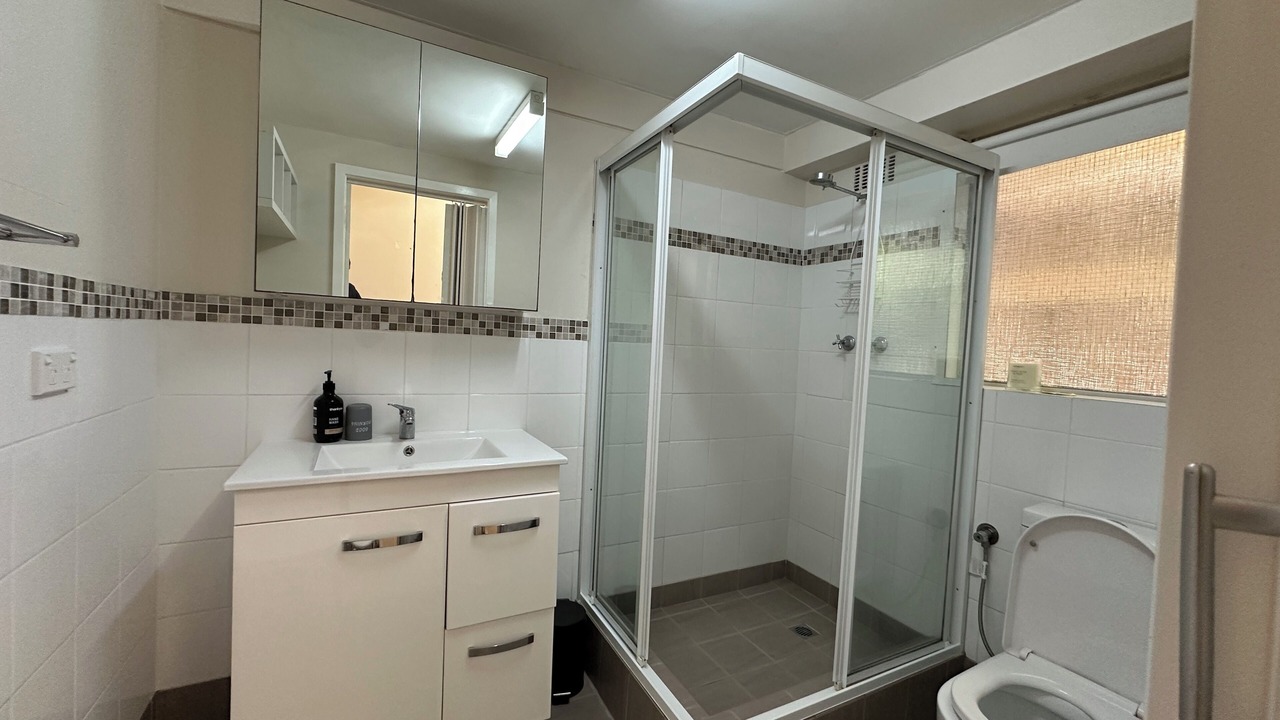 Photo of Bathroom in Victoria Park