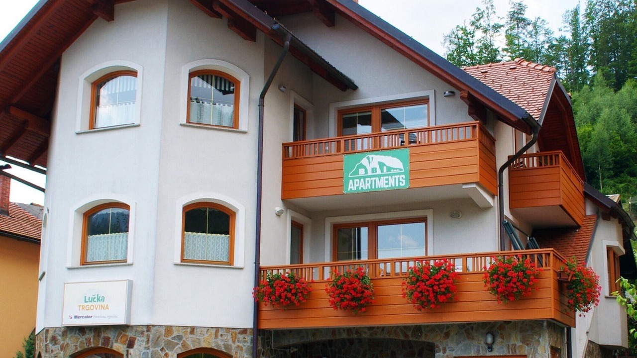 Photo of Outdoor in Luce