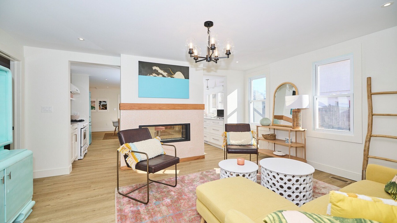 Photo of Livingroom in Crystal Beach