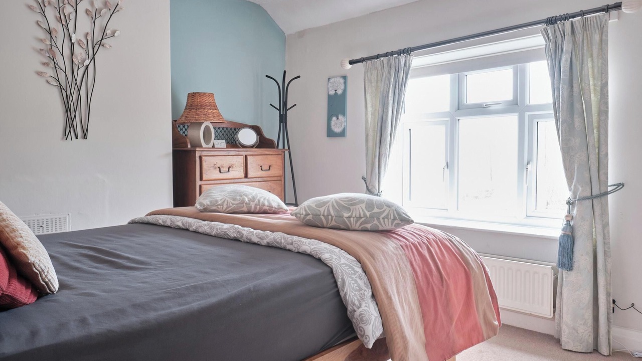 Photo of Bedroom in Youlgreave
