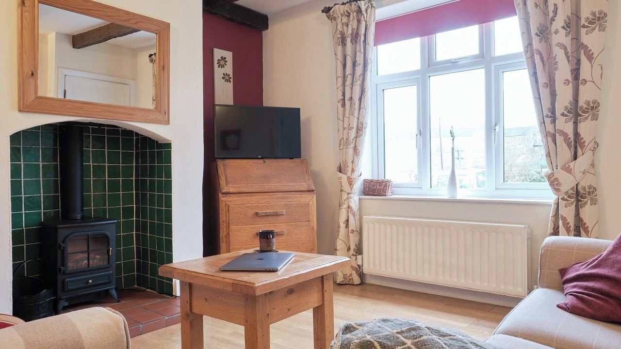 Photo of Livingroom in Youlgreave