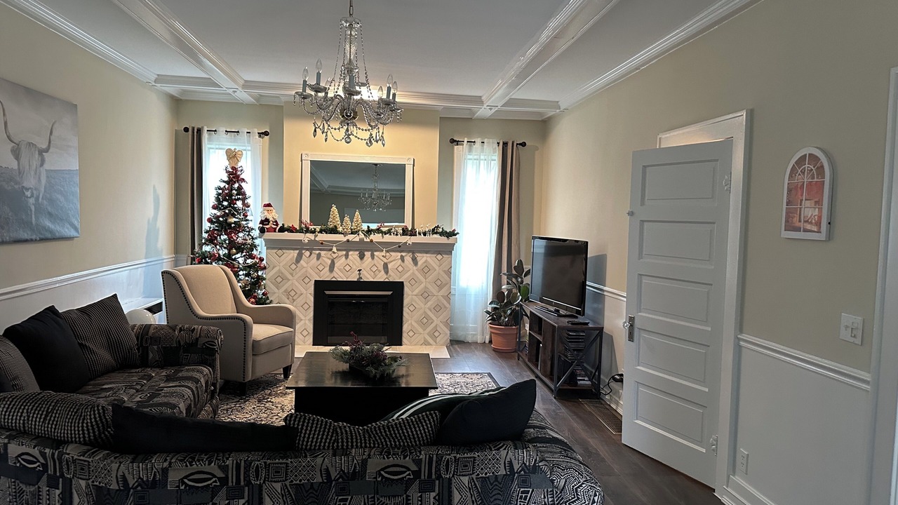 Photo of Livingroom in Rochester