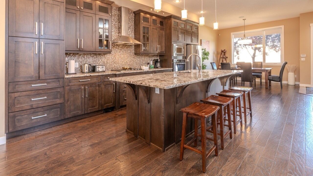 Photo of Kitchen in Banff Trail