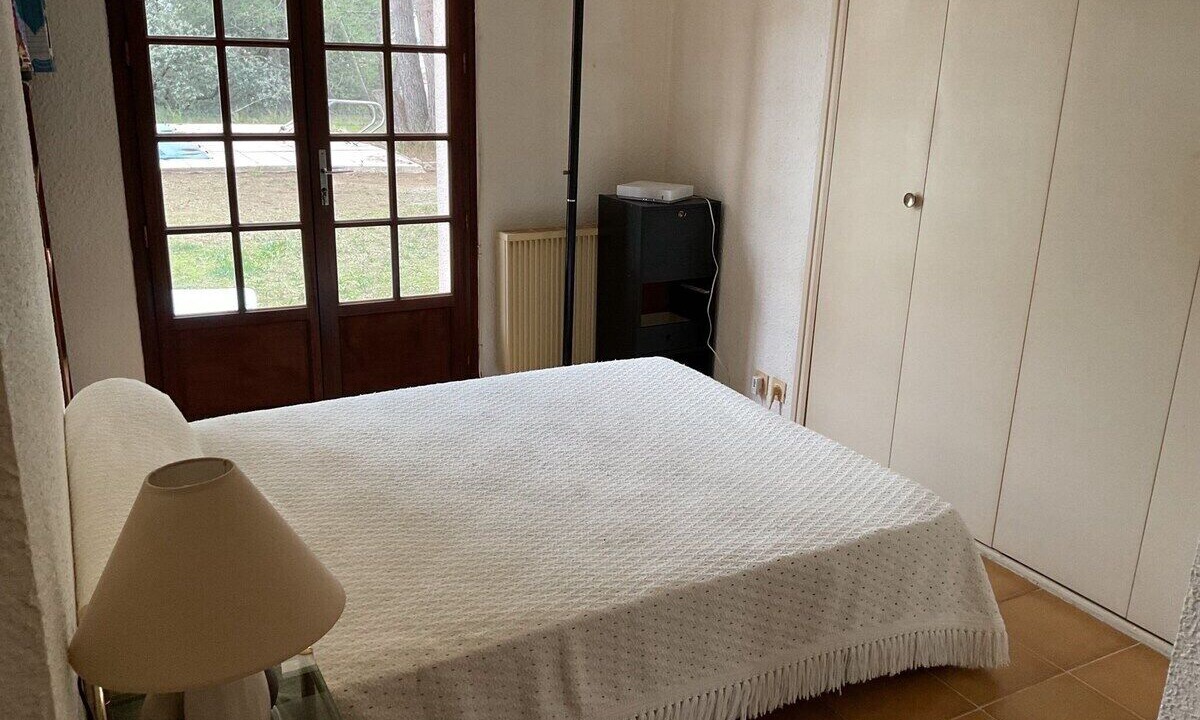 Photo of Bedroom in Lezignan-Corbieres