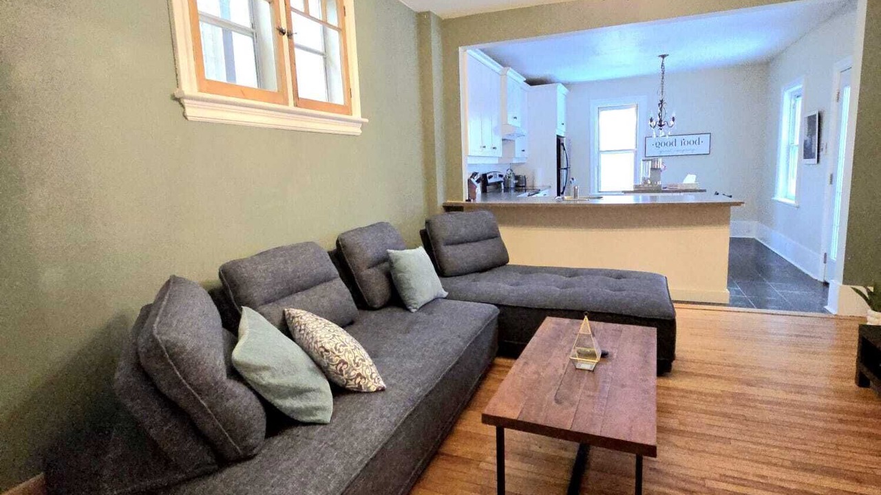 Photo of Livingroom in Glebe
