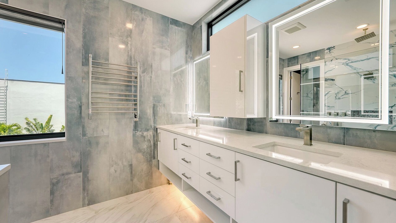 Photo of Bathroom in Gillespie Park
