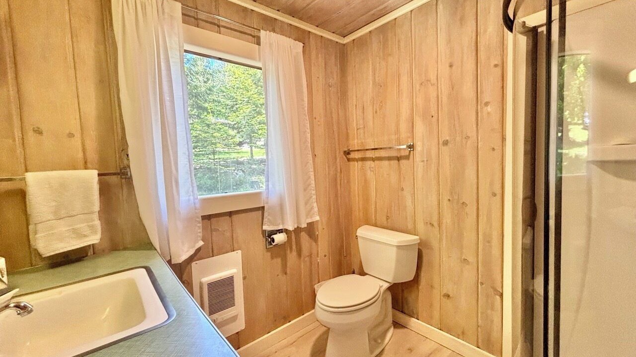 Photo of Bathroom in Worley