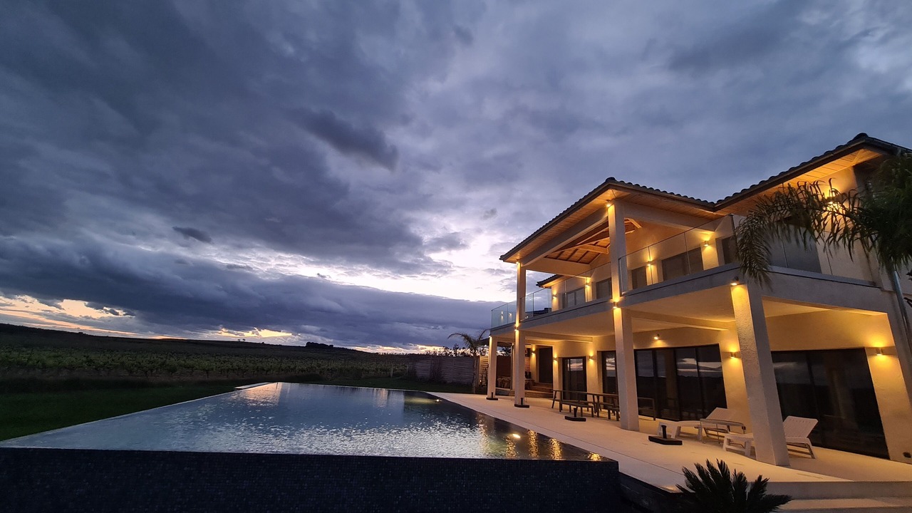 Photo of Outdoor in Plaissan