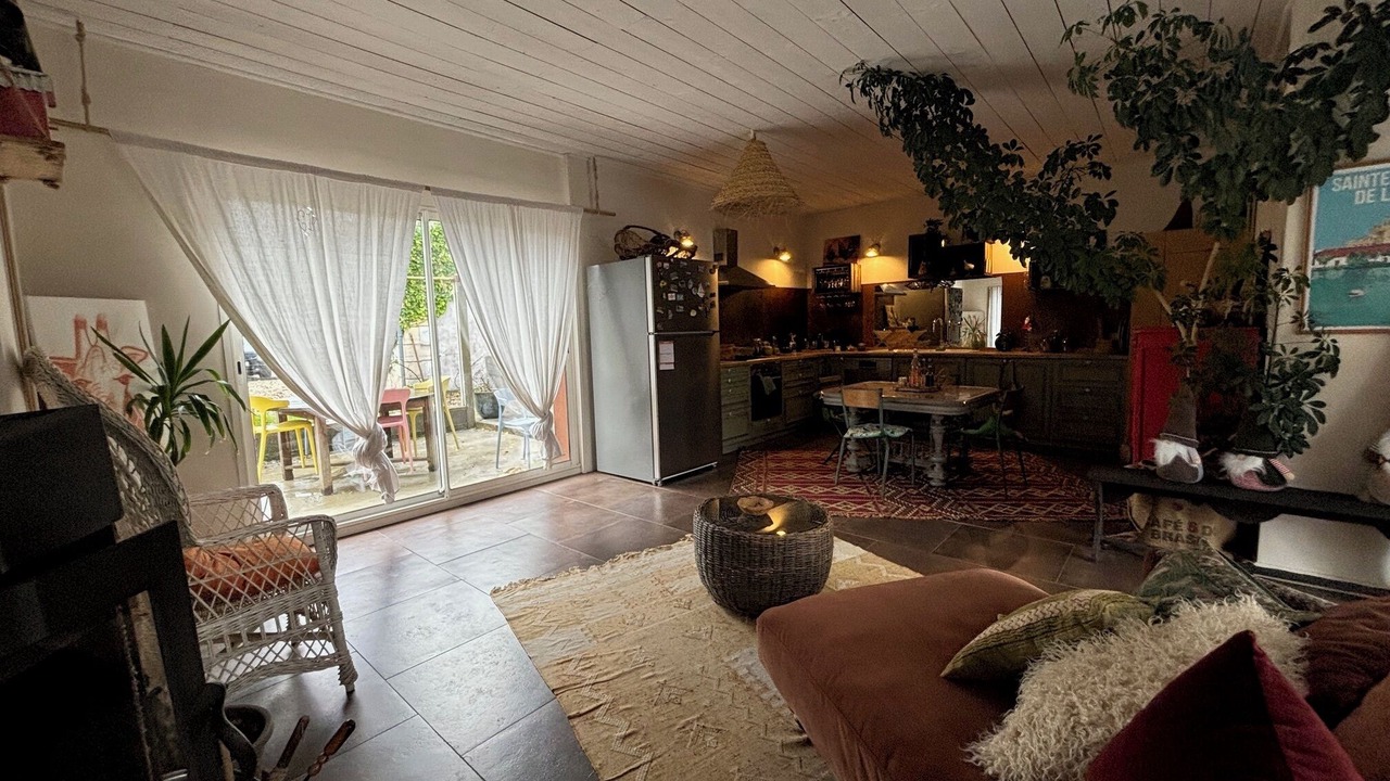 Photo of Livingroom in Le Pian-Medoc