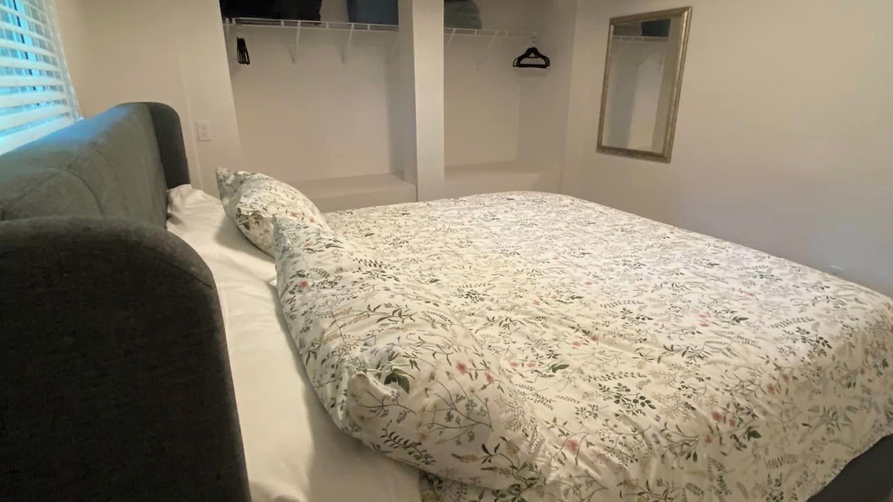 Photo of Bedroom in Langley