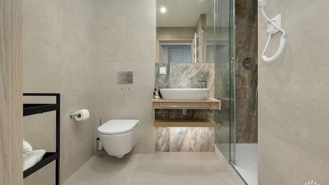 Photo of Bathroom in Lukecin