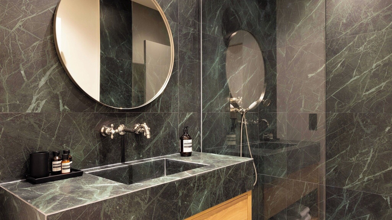 Photo of Bathroom in Chaillot