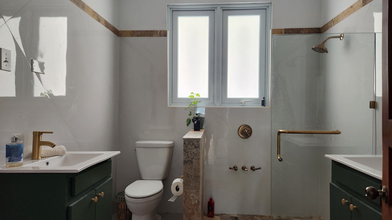Photo of Bathroom in Arecibo Pueblo