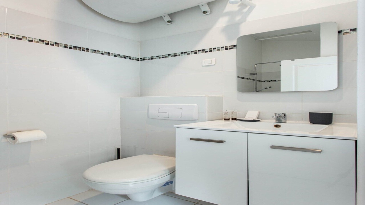 Photo of Bathroom in Montrouge
