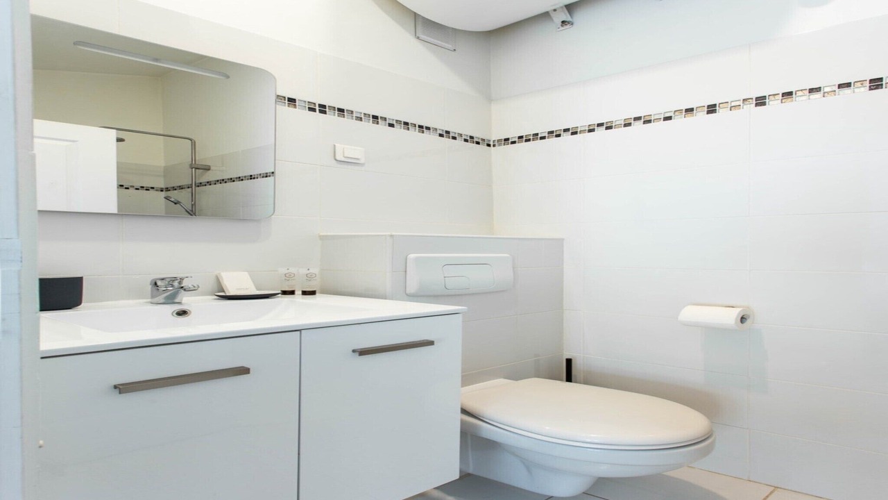 Photo of Bathroom in Montrouge
