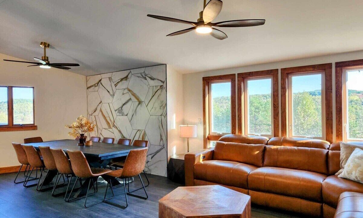 Photo of Livingroom in Lancaster