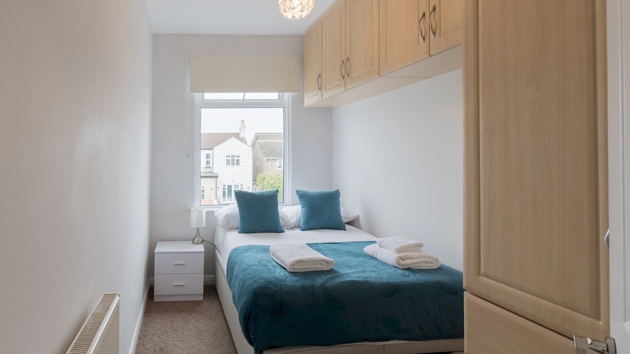 Photo of Bedroom in Leigh-on-Sea