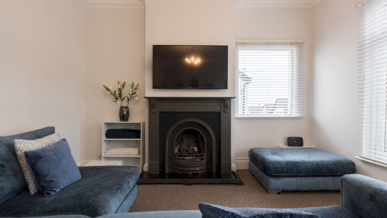 Photo of Livingroom in Leigh-on-Sea