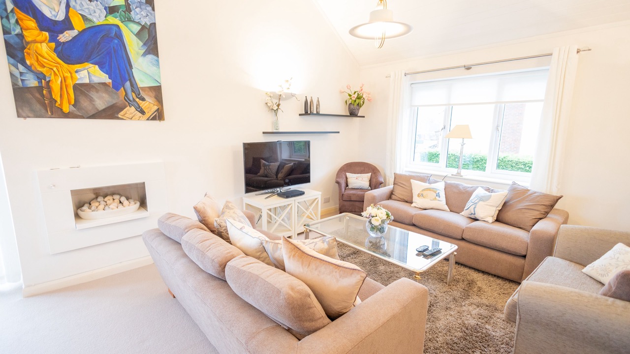 Photo of Livingroom in Friars Cliff