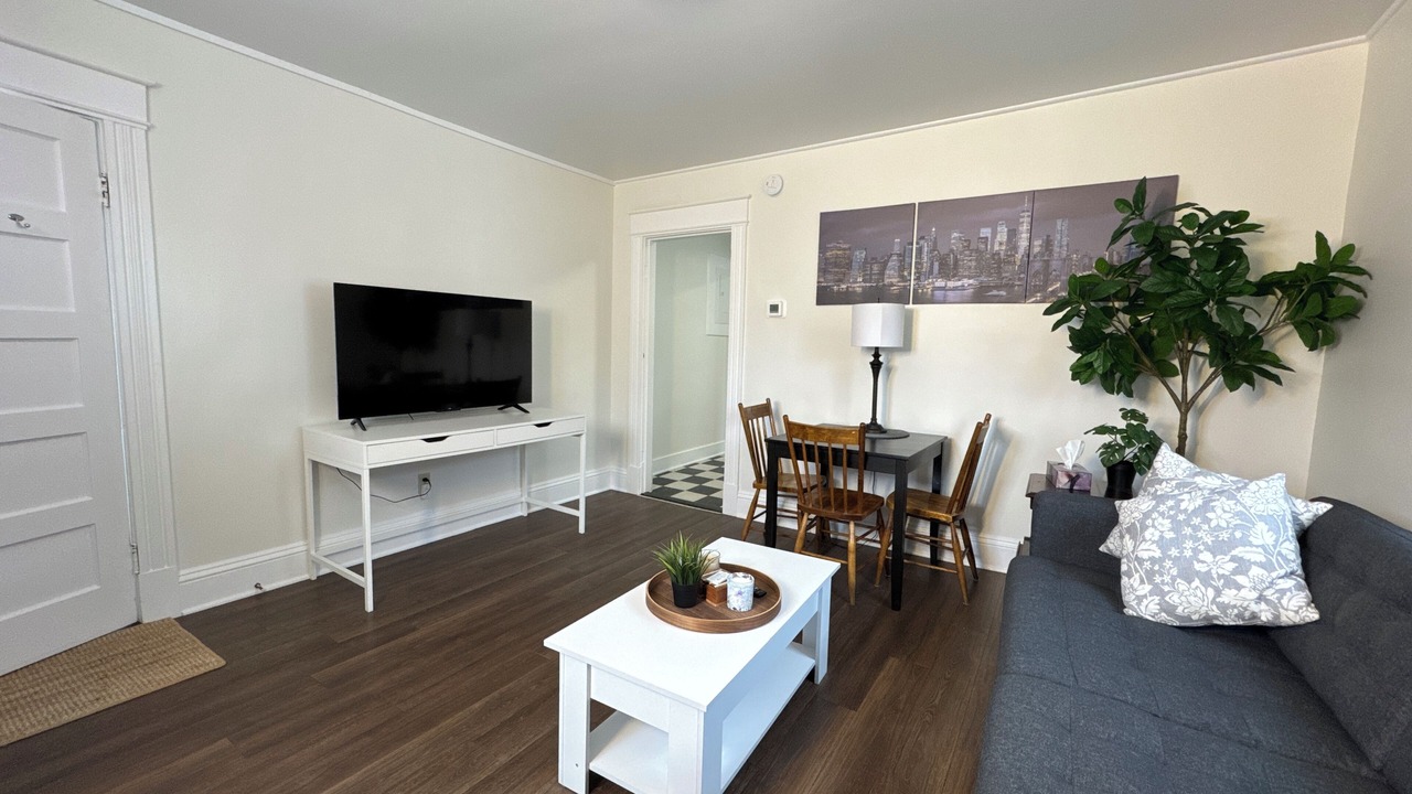 Photo of Livingroom in Wolfville