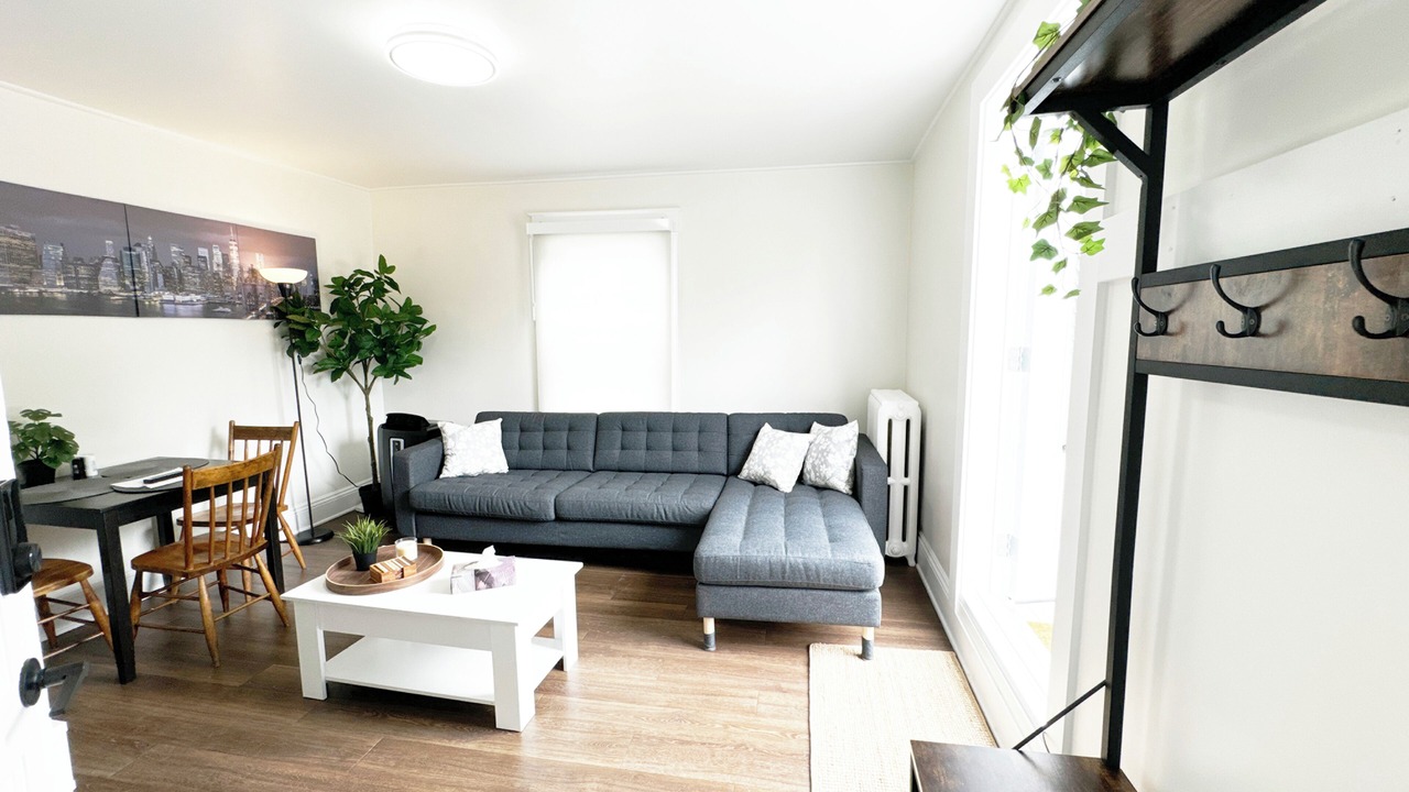 Photo of Livingroom in Wolfville