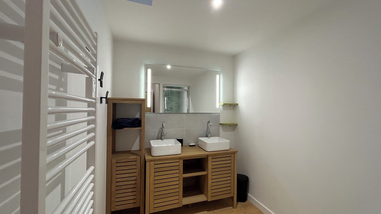 Photo of Bathroom in Cervieres