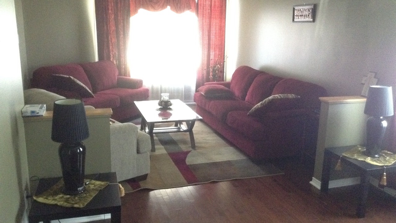 Photo of Livingroom in Ottawa Division