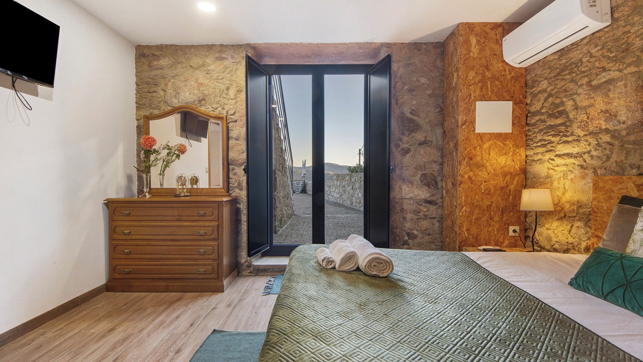 Photo of Bedroom in Pessegueiro do Vouga