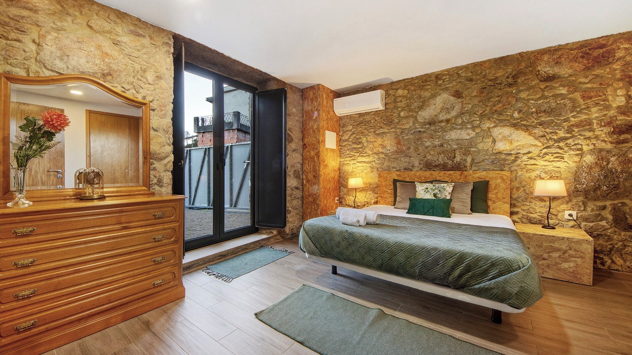 Photo of Bedroom in Pessegueiro do Vouga