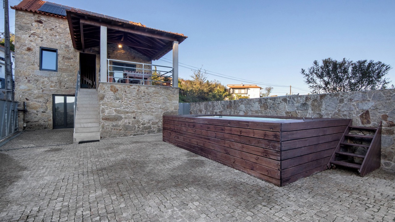 Photo of Patio Balcony in Pessegueiro do Vouga